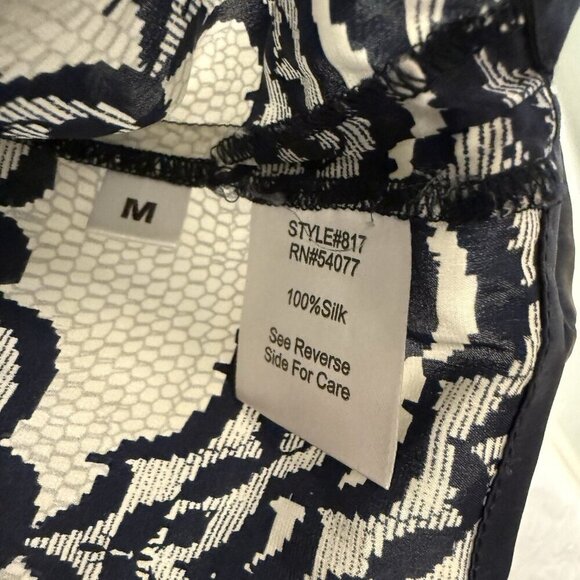 CAbi 100% Silk Women’s Top Blouse Black Gray Cream Cinch Waist Cap Sleeve Medium - Picture 6 of 15